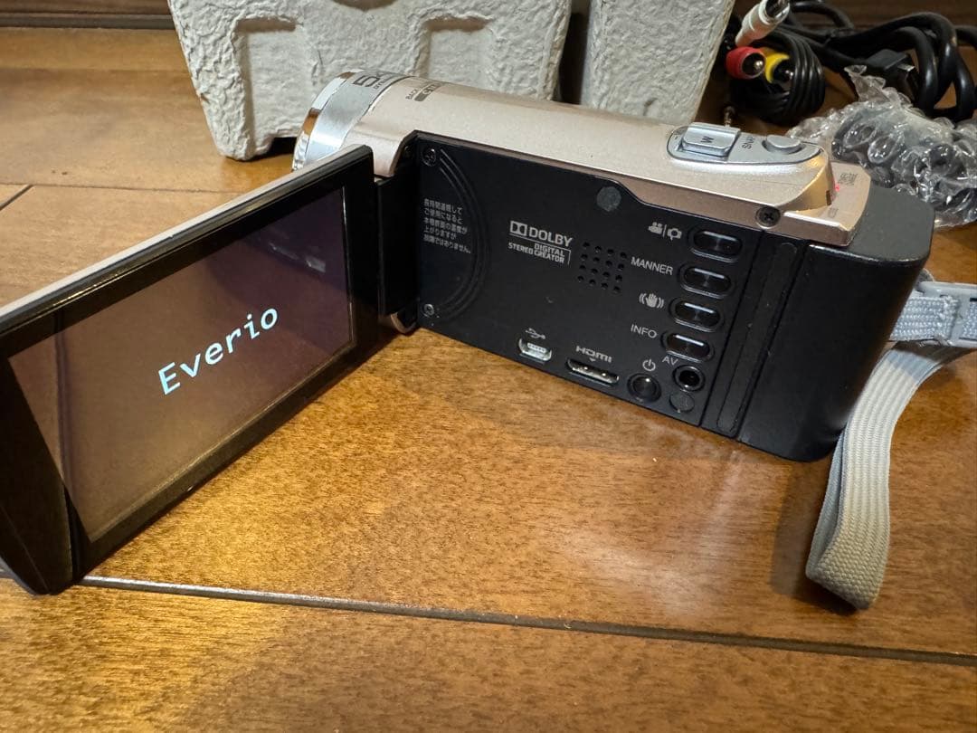 JVC Everio GZ-E265-N 32GB SD付 録画確認済 - メルカリ