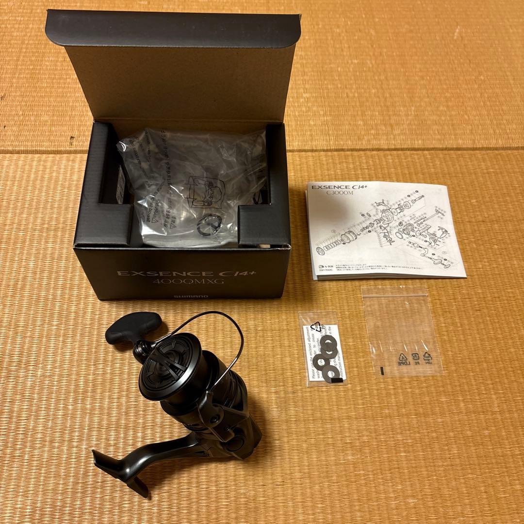 シマノ　１８　エクスセンスＣＩ４＋　４０００ＭＸＧ／スピニングリール シマノ(SHIMANO) 18 エクスセンスCI4+ 4000MXG エクスセンスCI4+