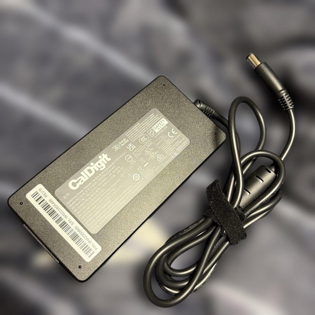 ゆ*能様 caldigit ts4