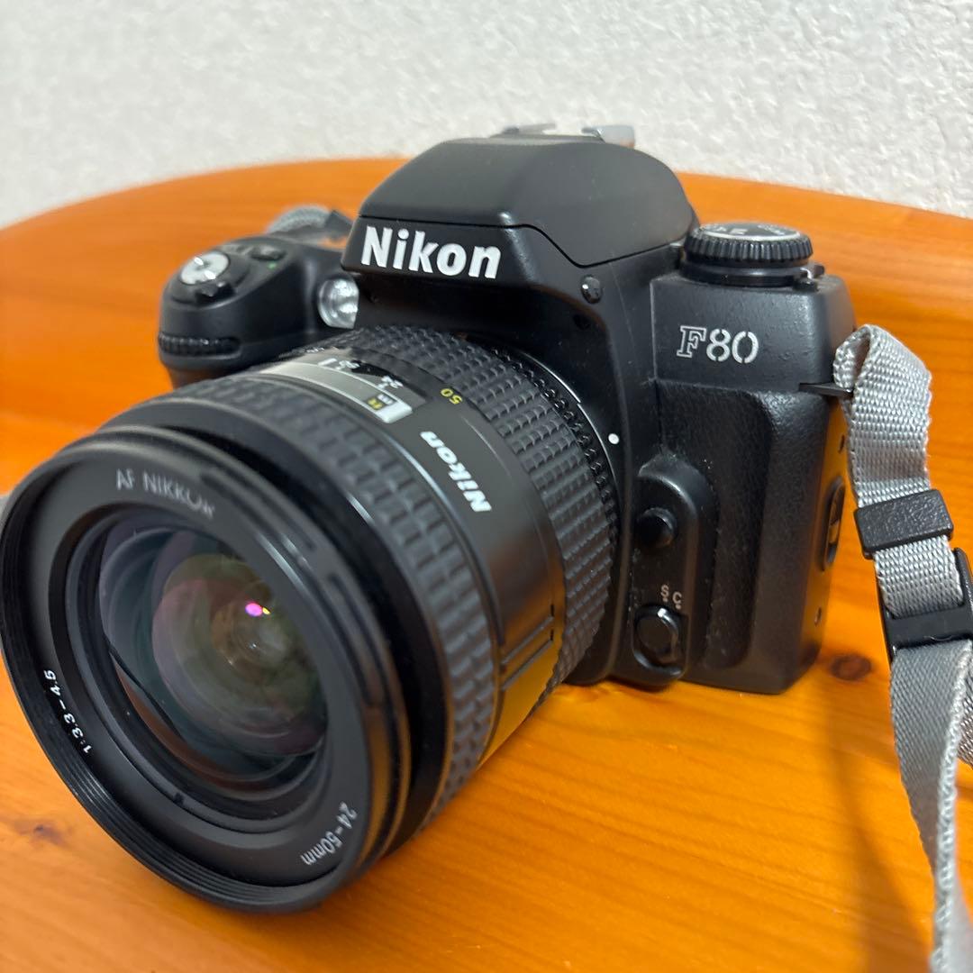 フィルムカメラ nikon f80 / AF NIKKOR f3.3-4.5 24-50mm