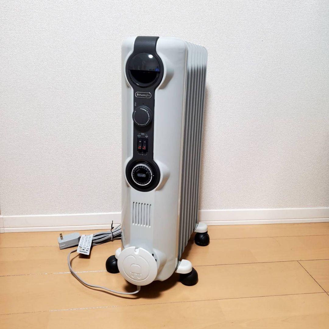 激安デロンギオイルヒーターHJ0812美品早いもの勝ちです！ デロンギ オイルヒーター ホワイト×ブラック [最大10畳/1200w] HJ0812