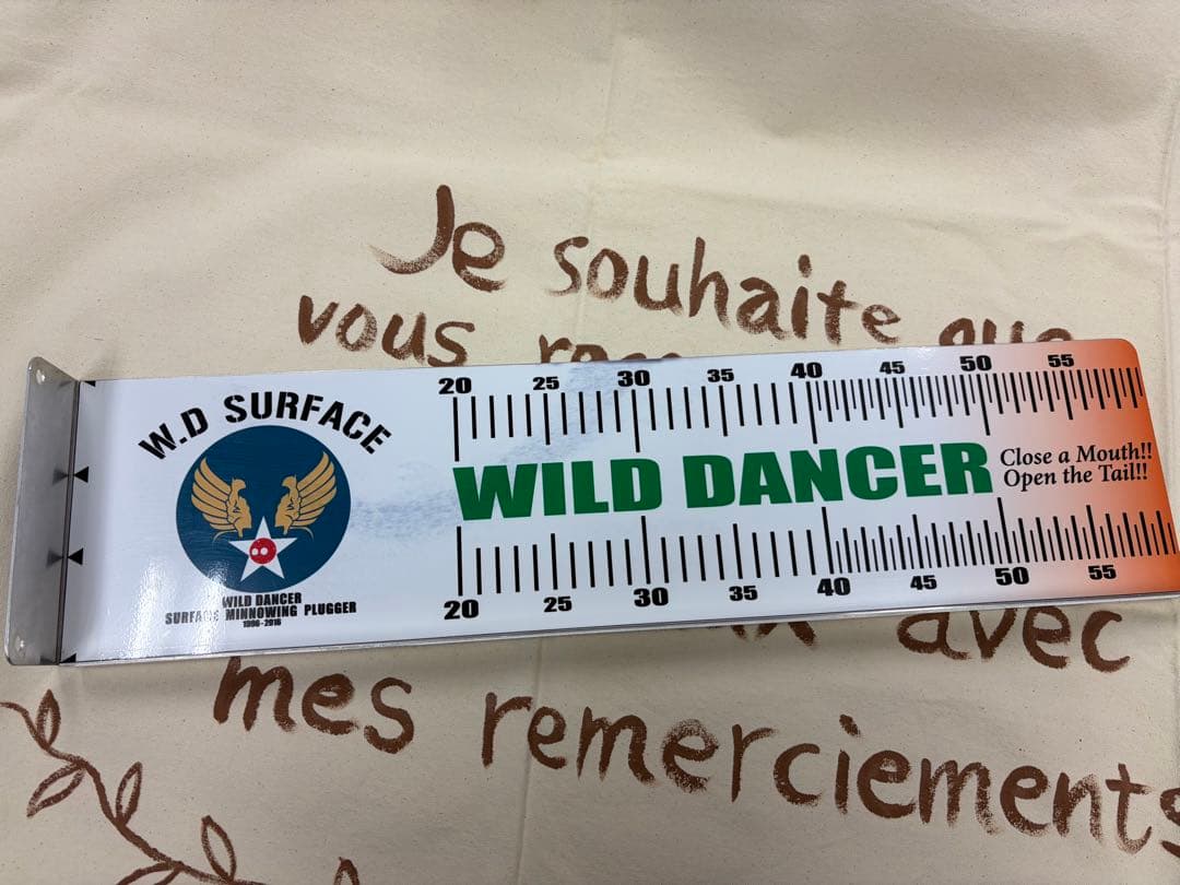 ワイルドダンサー　60スケール ニンナ　アブディール　チェスト　エニードープ 綾野製作所 ゼノノワール 幅60cm サイドボード 引出し ラッピング天板