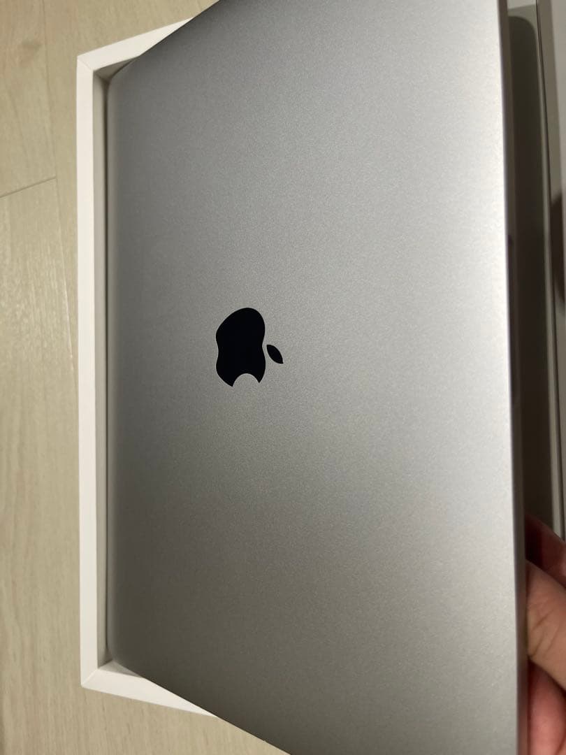 MacBook本体 Macbook Pro 2020 i5 2.0GHz 16GB 512GB