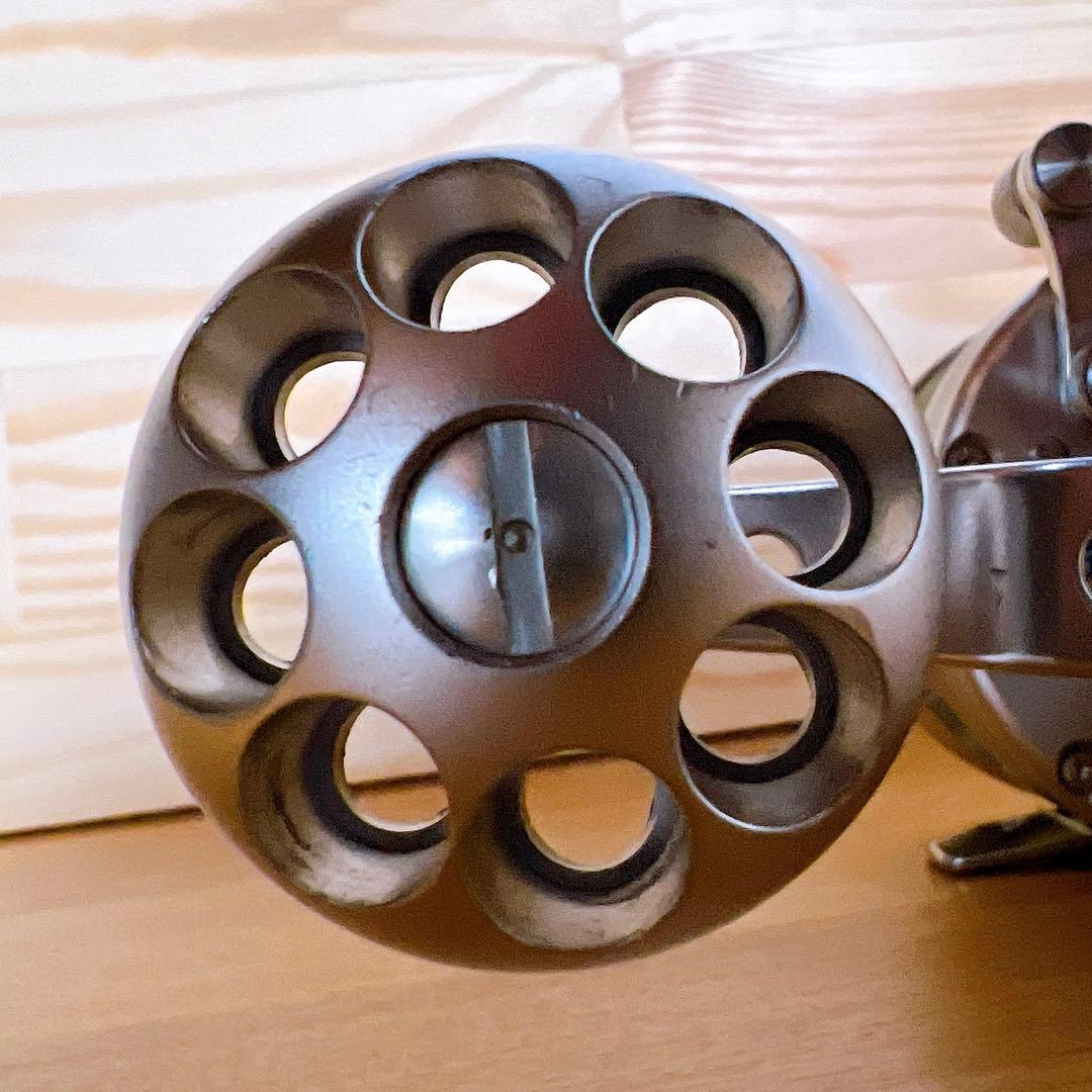 SALTIGA Z30 ソルティガ ダイワ ベイトリール 右ハンドル - メルカリ