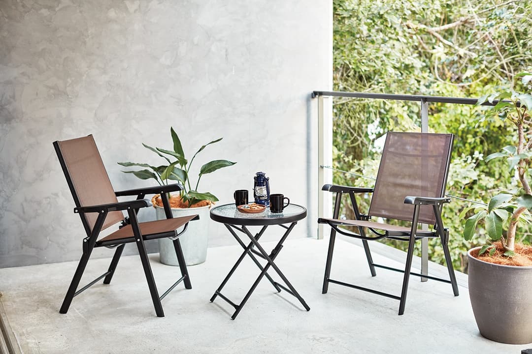 アウトドアでも使用できるおしゃれなカフェ風テーブルチェアセット 天然木 カフェ風ダイニングセット ボウバック 通販【ニッセン】