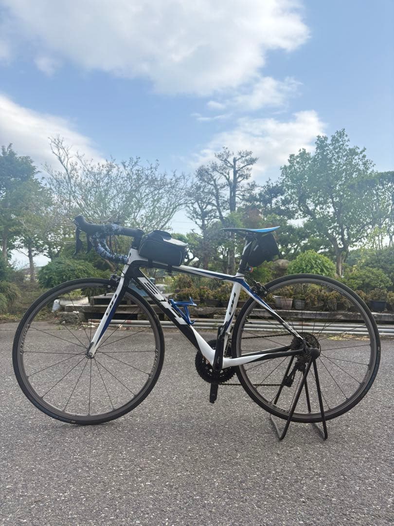 BH スピードロム speedrom フルカーボンロードバイク＋多数付属品 ◇◇ビーエイチ BH スピードロム SPEEDROM 2010年モデル カーボン