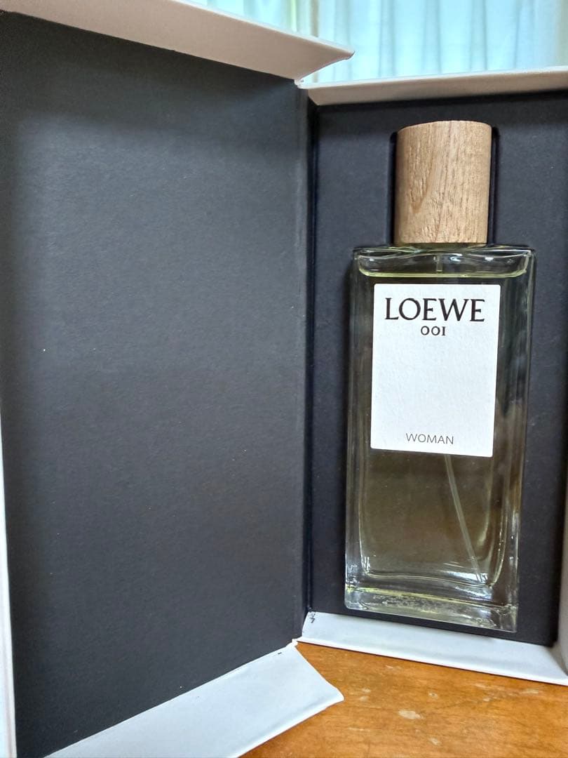 LOEWE 001 WOMAN Eau de Parfum 75ml