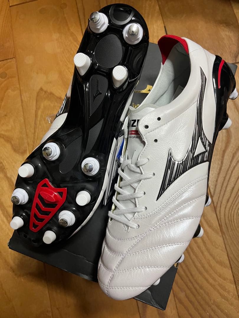 新品　大特価　ミズノ　モレリア NEO 4 JAPAN MIX 27cm 楽天市場】【ポイント15倍】モレリア NEO 4 JAPAN MIX スーパー