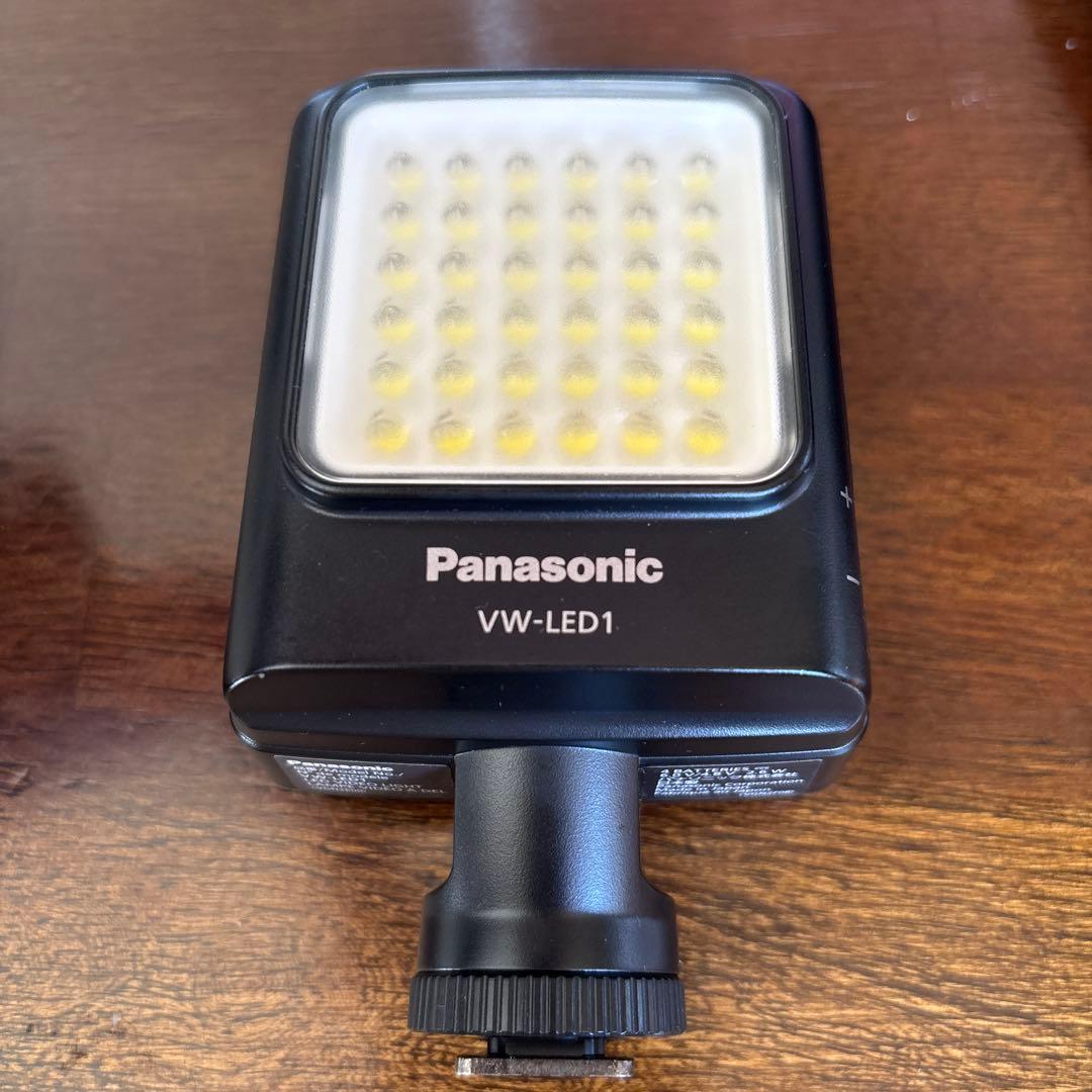 パナソニック LED ビデオライト VW-LED1 ケース付き - メルカリ