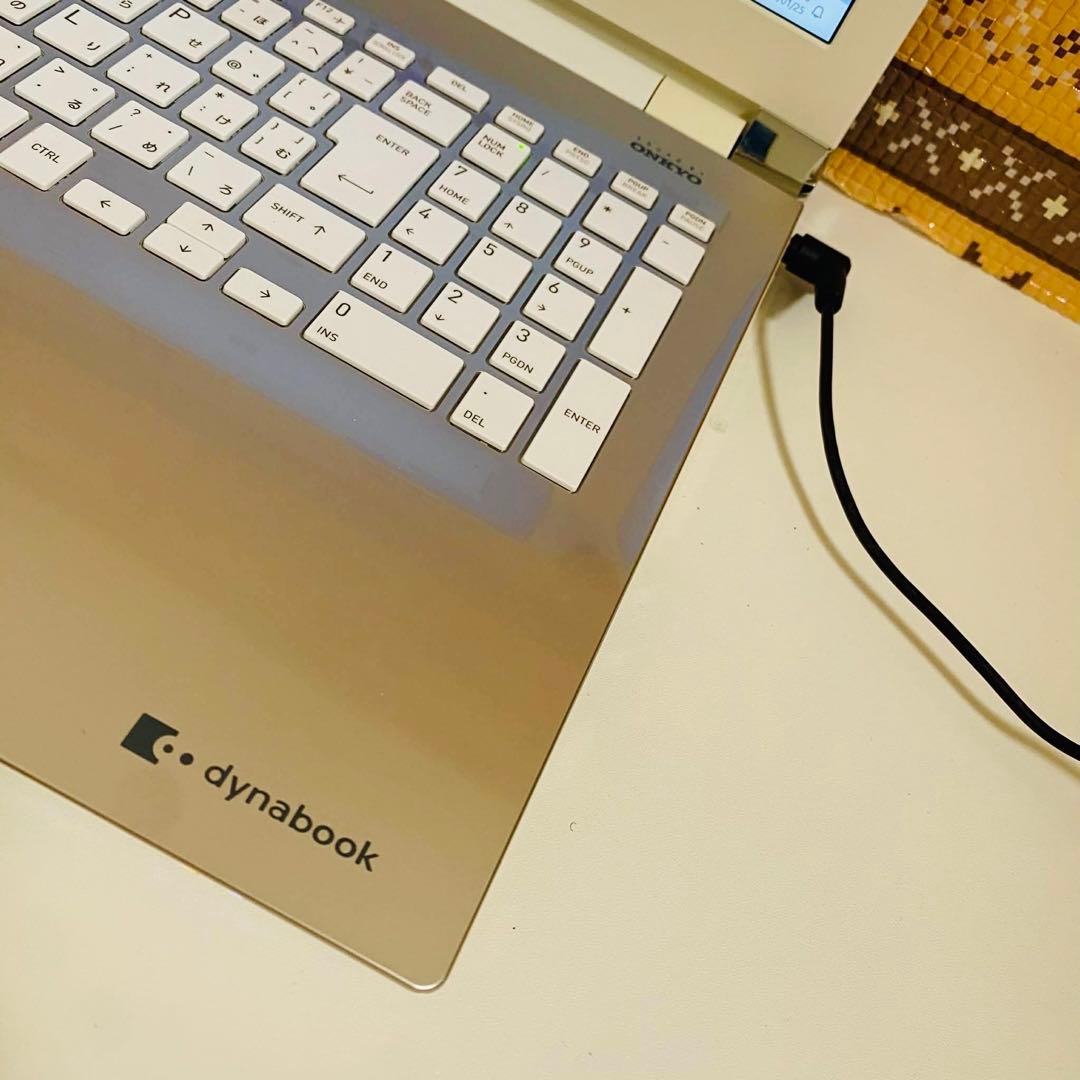 Y71 TOSHIBAノートパソコンWEBカメラi5高速SSDサクサクWin11 - メルカリ