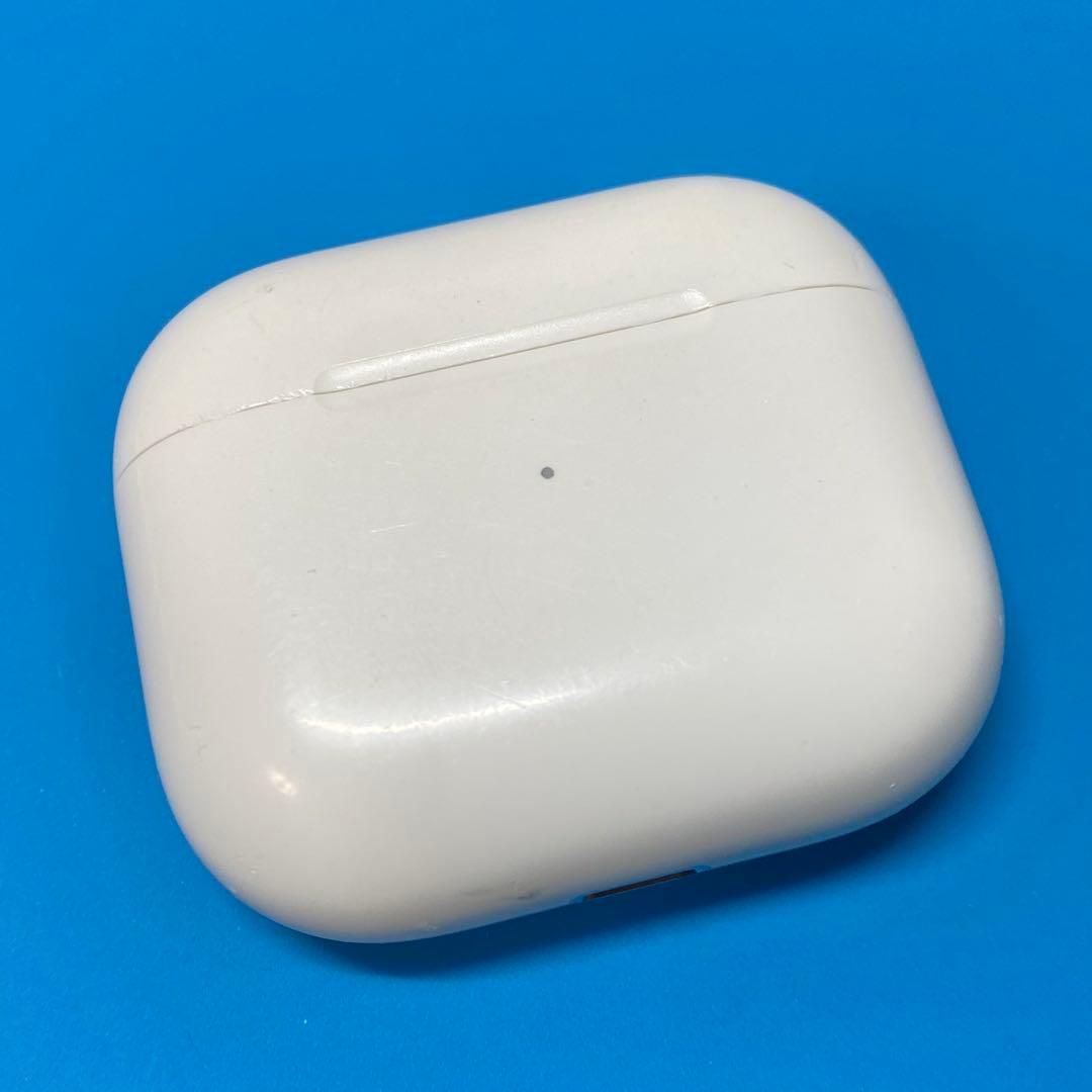 AirPods 第4世代 充電ケースのみA3050（ノイキャンなし） - メルカリ