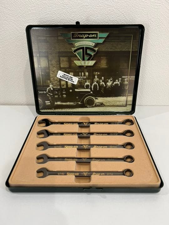 スナップオン工具75周年 コレクターエディションレンチ 5本セット限定レア希少 Amazon.co.jp: スナップオン snap-on 工具 75周年限定 12200個限定