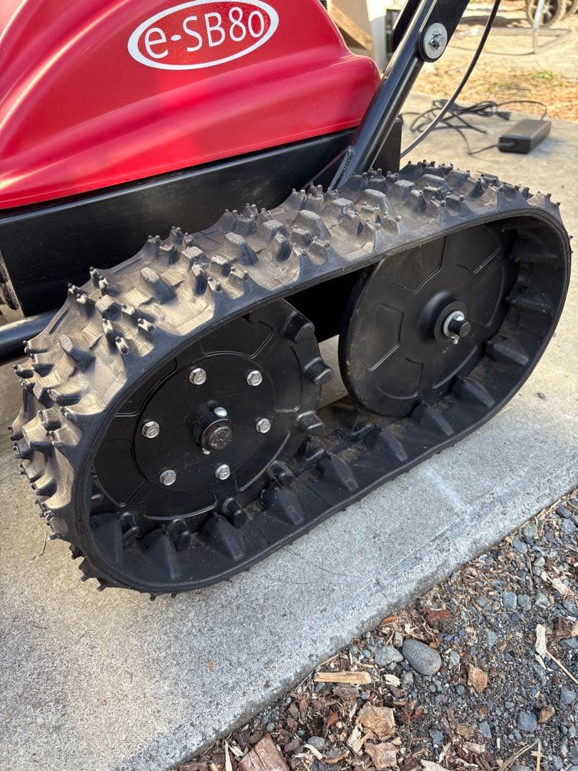 WADO除雪機 充電式 除雪機「スノーブレード」e-SB80 - メルカリ