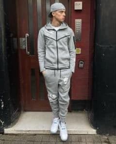 セントラルシー着用モデル ナイキテックフリース パンツ Lサイズ