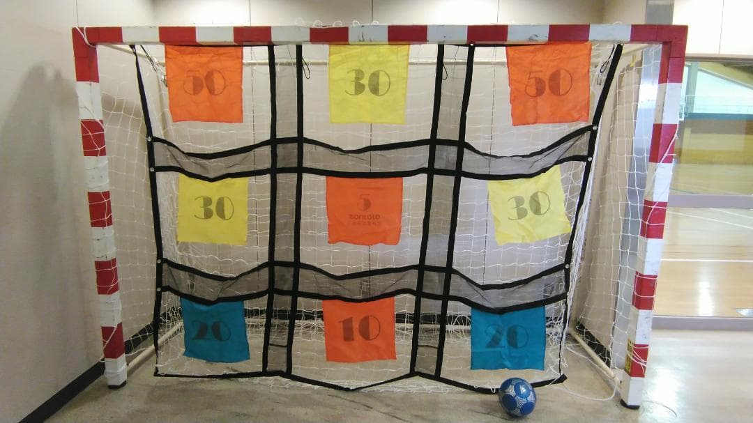 フットサル 用 ハンドボール 用 ゴールターゲット 9つ的 得点機能付き■新品 フットサル 用 ハンドボール 用 ゴールターゲット 9つ的 得点機能付き