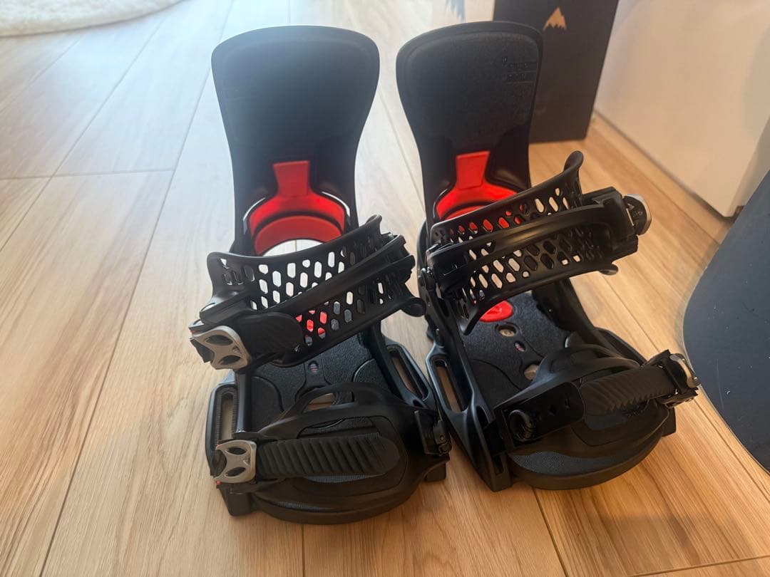 Burton スノーボードビンディング レラックスX EST (ブラック/S) 楽天市場】【最大64%OFFスーパーSALE】バートン スノーボード