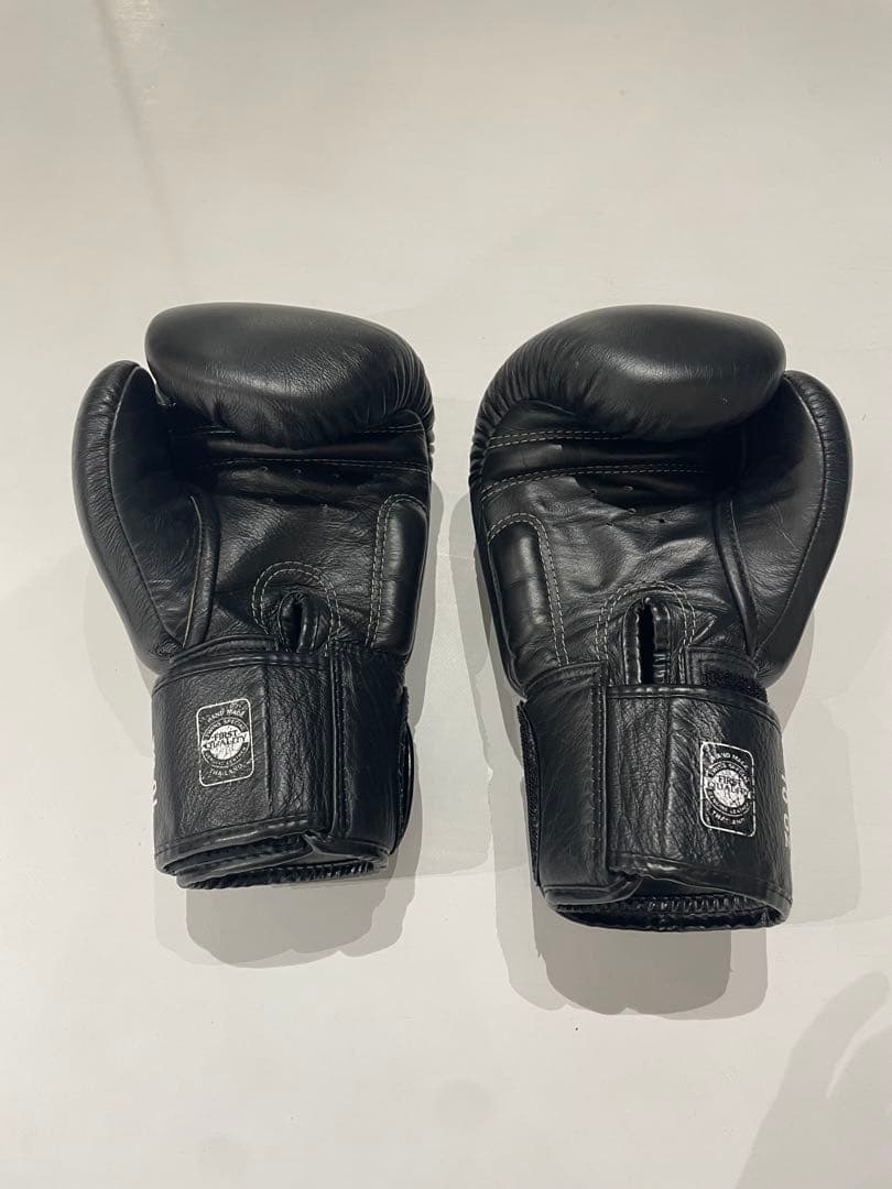 TWINS SPECIAL ボクシンググローブ ブラック 10oz - メルカリ