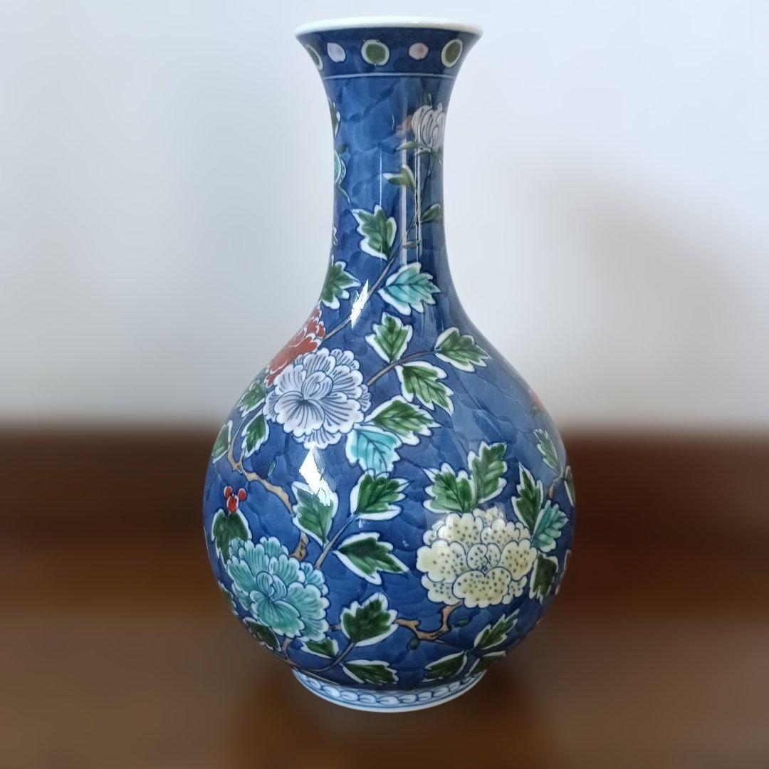 花柄　花瓶　村上玄輝？ 伊万里ルネッサンス 筆の舞 村上玄輝作品 | 有田焼の専門店なら三光堂
