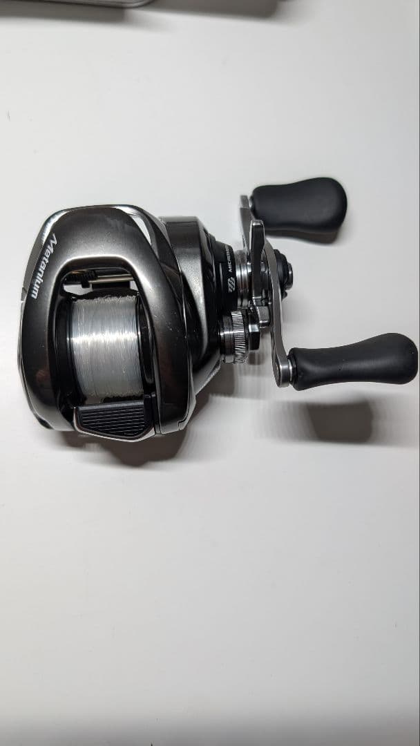 シマノ　メタニウム100HG RIGHT シマノ（SHIMANO） 23 メタニウム 100HG 右 リール ベイト 「」 : 釣具