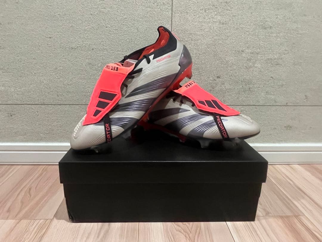 プレデターエリート FG Vivid Horizon Pack 26.5cm - メルカリ