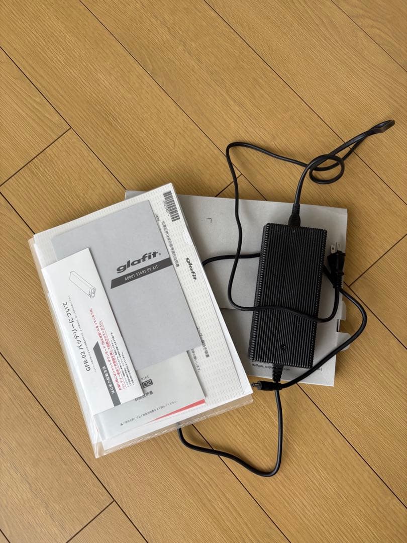 グラフィットGFR-02(メーターカバー、スマホホルダー付属) - メルカリ