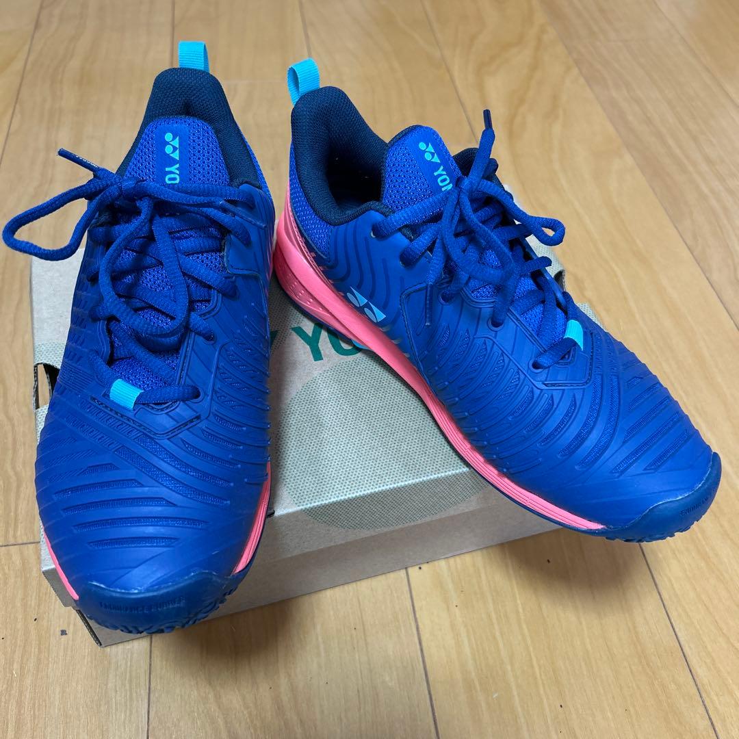 ヨネックス　ソニケージ3 ワイド　24.5 Amazon | パワークッションソニケージ3ワイドGC | YONEX(ヨネックス