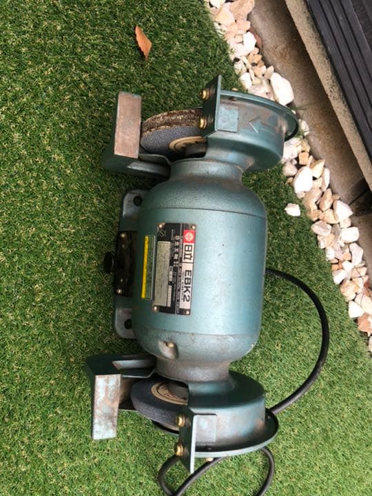 日立　EBK2 卓上グラインダー　動作良好 HITACHI/日立工機 卓上両頭グラインダー EBK2 - 中古工具・プロ用機械