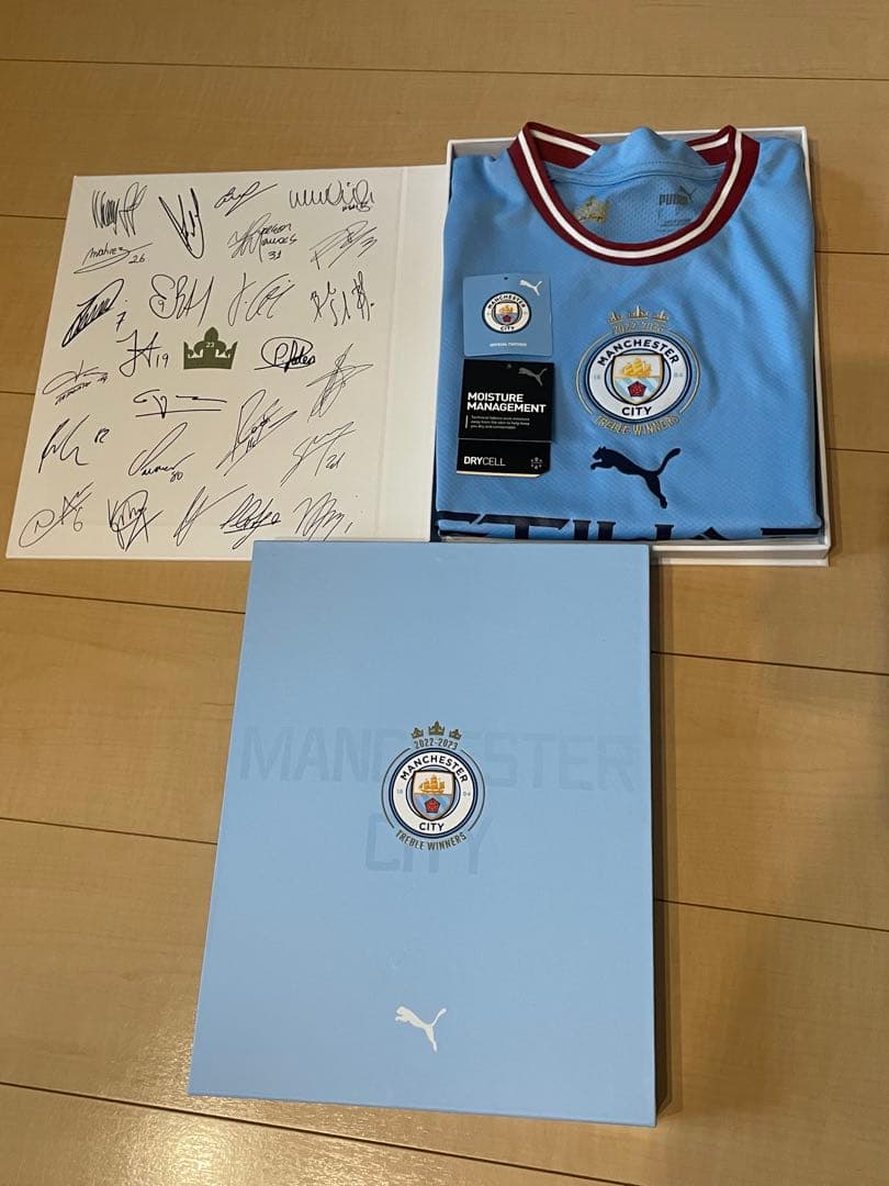 プーマプレミアリーグマンチェスターシティトレブルtrebleサッカーユニフォーム Manchester City Treble Winners Commemorative Jersey 2022/23 In