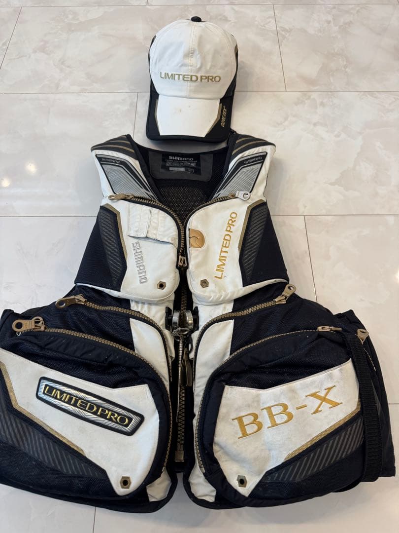 リミテッドプロ　ライフジャケット キャップブーツまとめ売り 楽天市場】シマノ リミテッドプロ（ライフジャケット｜マリンスポーツ