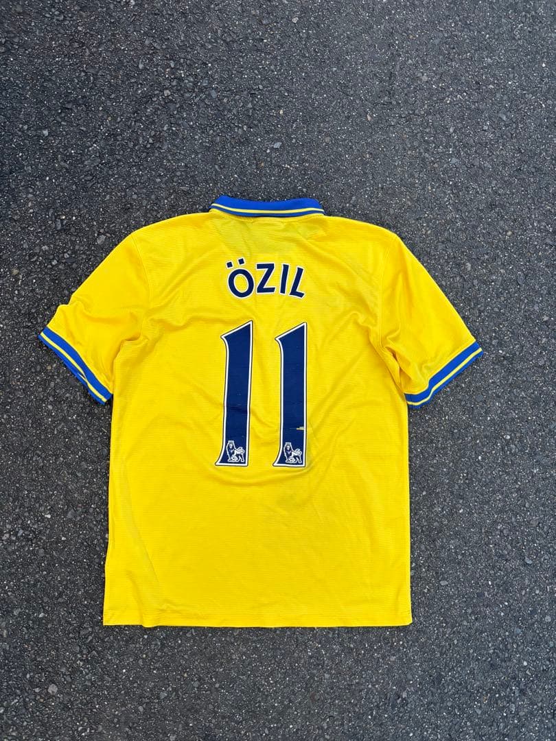 エジル　ユニフォーム Amazon.co.jp: メスト・エジル ユニフォーム レアルマドリード ドイツ