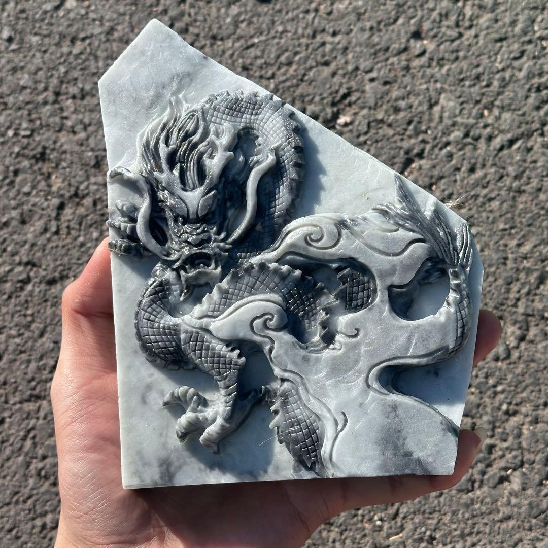 天然石太極石の龍　置物　ご購入前に在庫確認必要G.157 天然石 白黒の模様がかっこいい龍亀の置物 太極石｜Yahoo!フリマ（旧