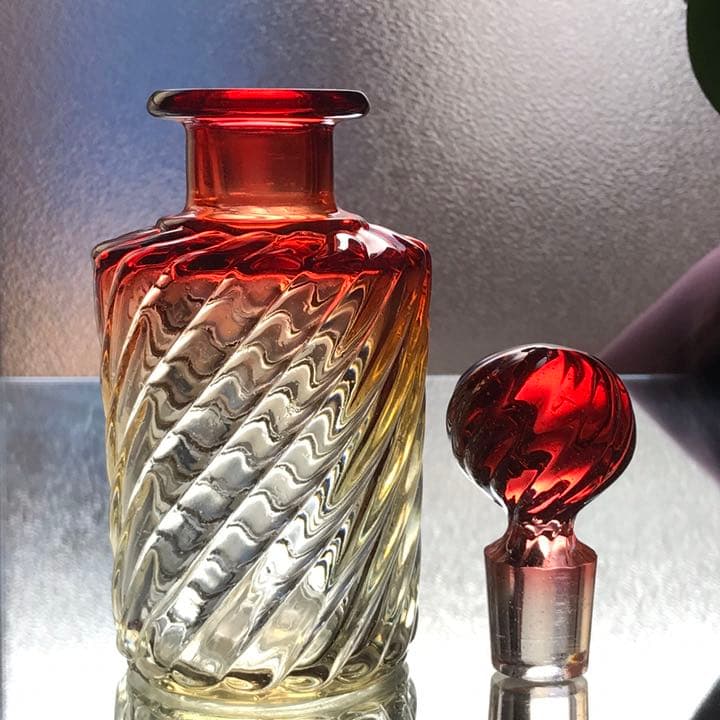 美オールドバカラBACCARATバンブーBambou赤から黄色味フラコーン レア