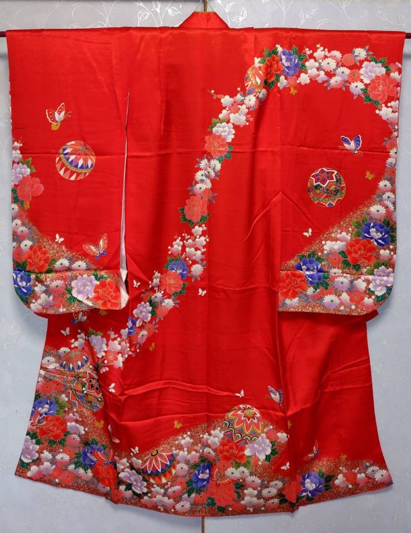 RK552子供着物着丈133センチ裄丈51センチ正絹めちゃくちゃ綺麗美品 京都室町st. ジュニア 着物 子供着物 お正月向け新作 RKブランド