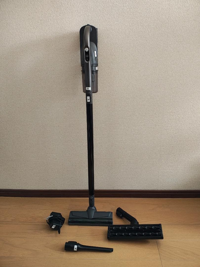 東芝★VC-CLW32★2023年製★バッテリーの状態良好★6 uchinoneko_4904530128448