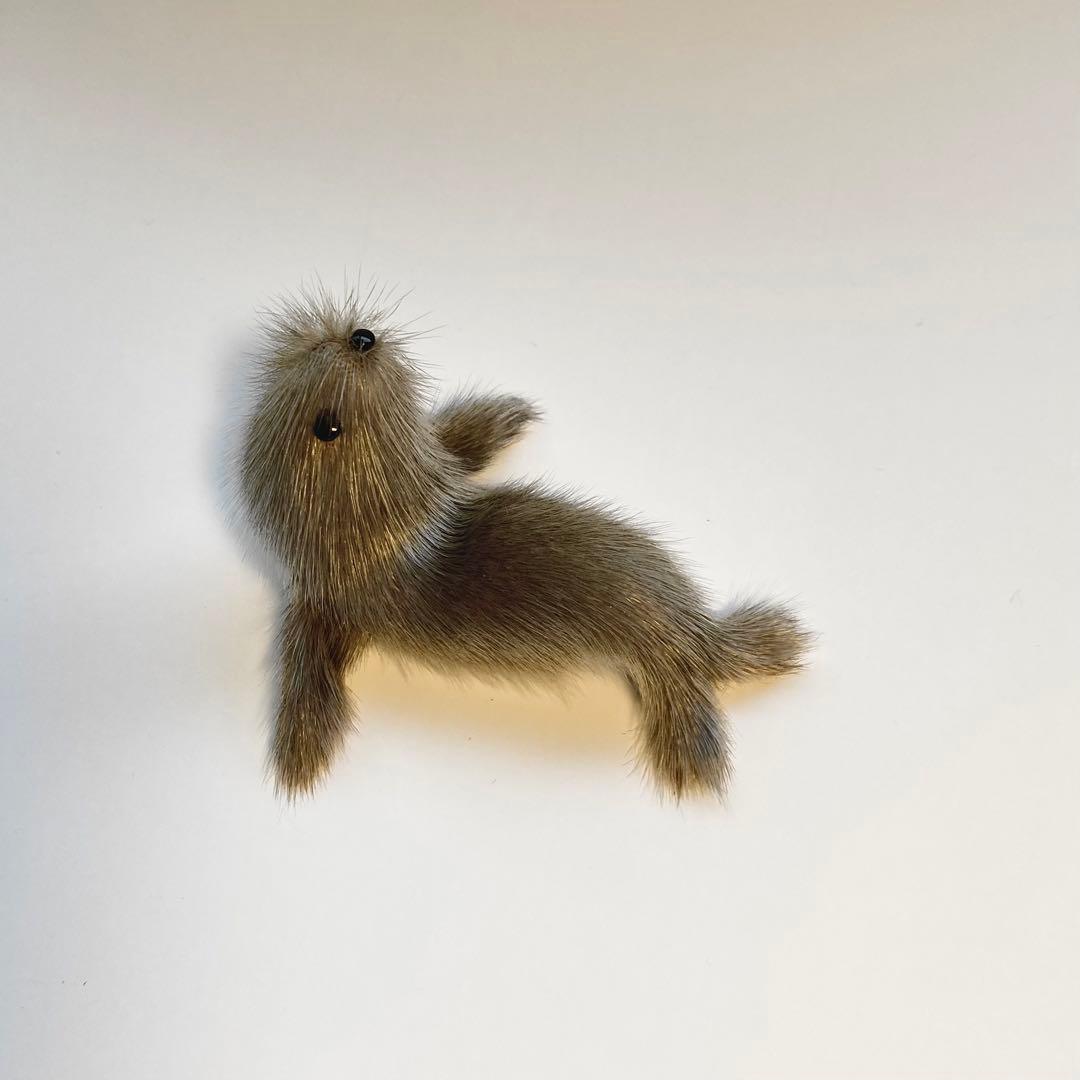 ふわふわのオットセイ 楽天市場】FRPアニマルオブジェ 雄のオットセイ置物 動物 おっとせい