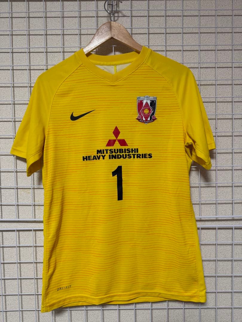 浦和レッズ トレーニングマッチ シャツパンツセット NIKEトレーニングマッチユニフォーム(2ndモデル)、オンラインショップ