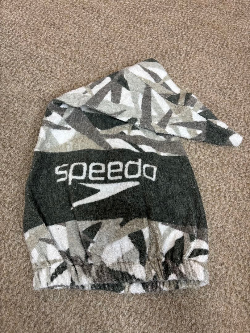 Speedo スタック タオルキャップ - メルカリ