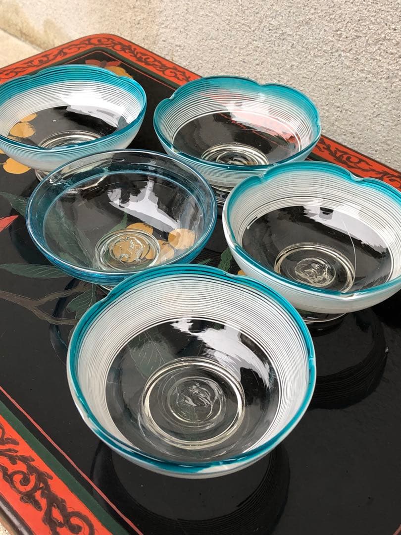 氷コップ 大正 吹きガラス ブルーに白い螺旋文様 ガラス鉢 氷カップ