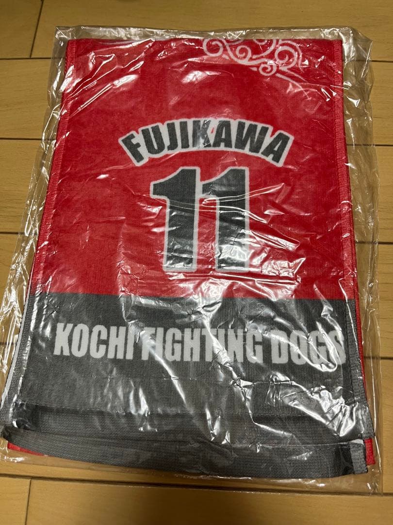 レア！高知ファイティングドッグス　藤川球児マフラータオル新品　阪神タイガース監督 ファンに勝利を届けるだけ」阪神・藤川球児監督 安芸キャンプ11