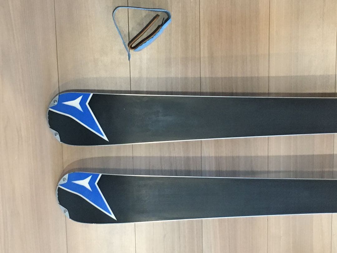 美品】 ATOMIC(アトミック)D2 DEMO Type-A 169cm - メルカリ