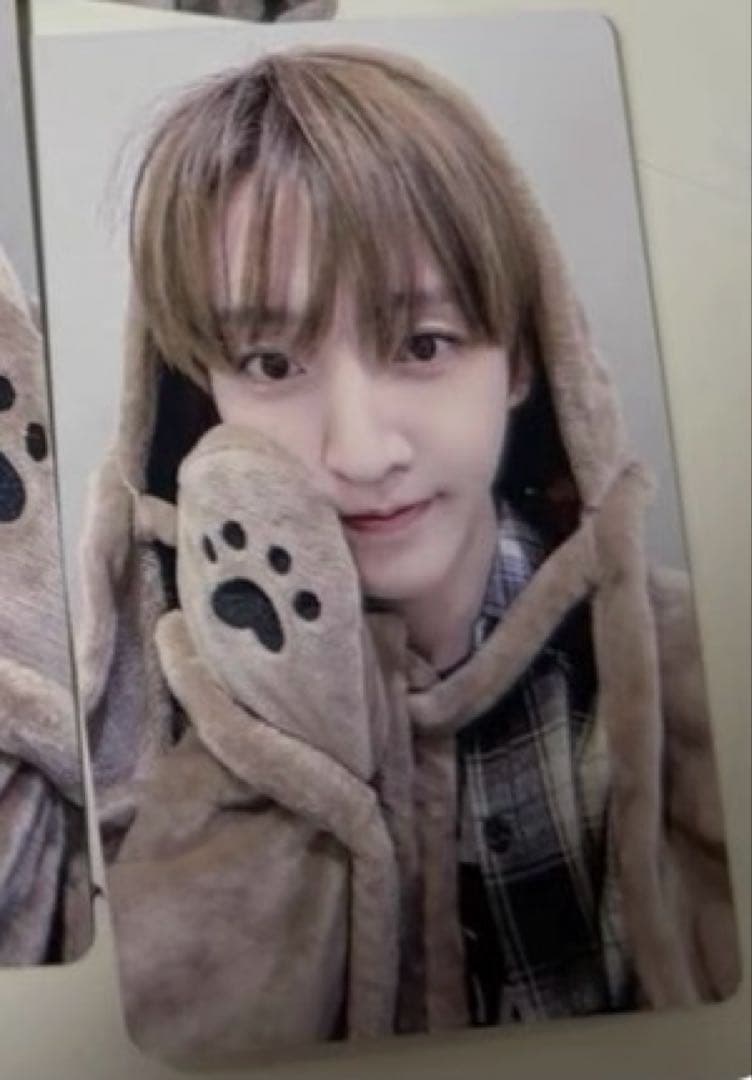 KickFlip mini1 yizhiyu yzy サイン会トレカ ドンヒョン - メルカリ