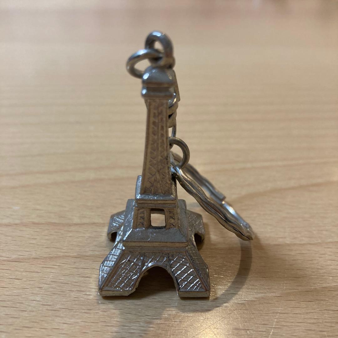 エッフェル塔キーホルダー＊フランス＊パリ＊ミニチュア - メルカリ
