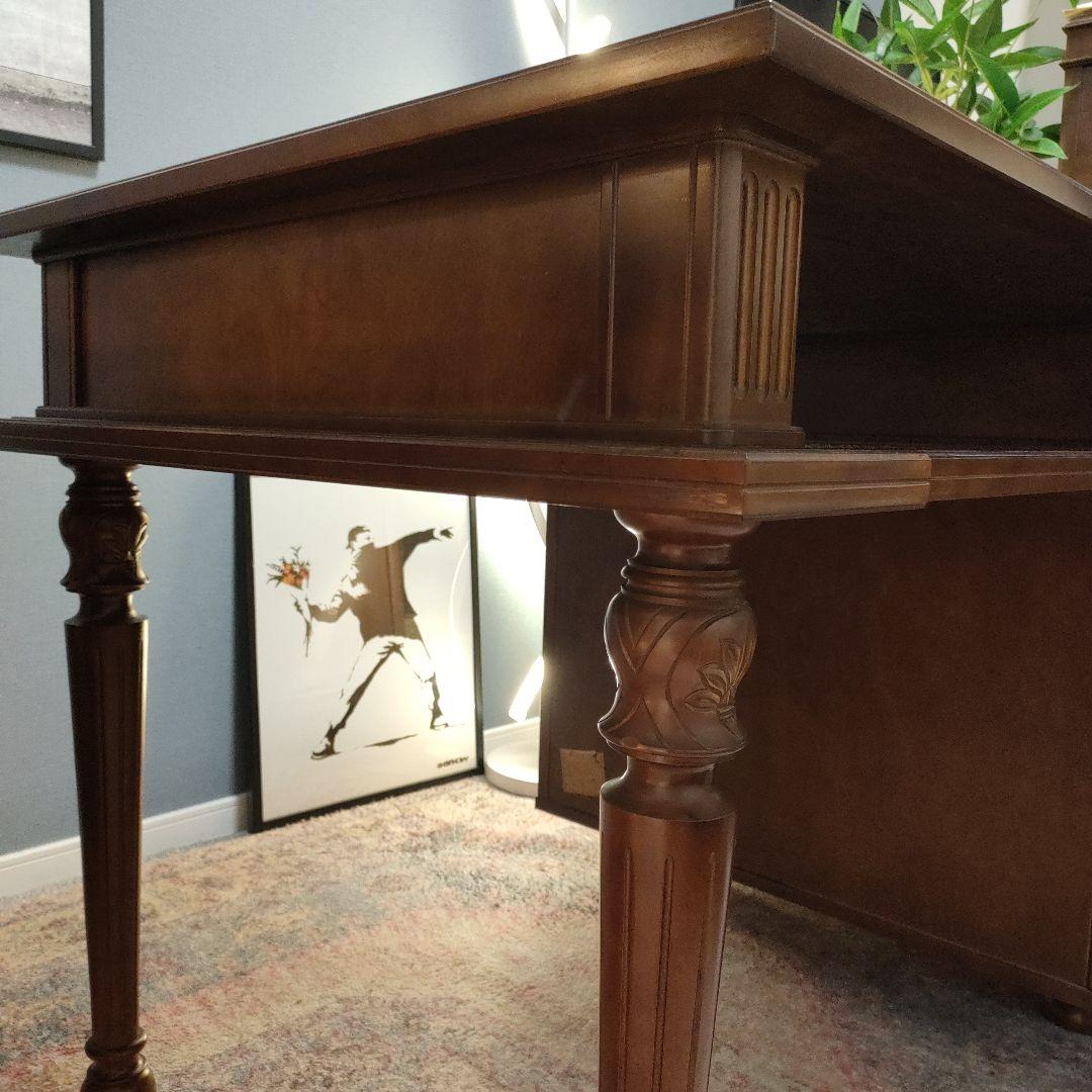 徳田家具製作所】デスク／官庁・議事堂納入実績メーカー｜ガラス天板