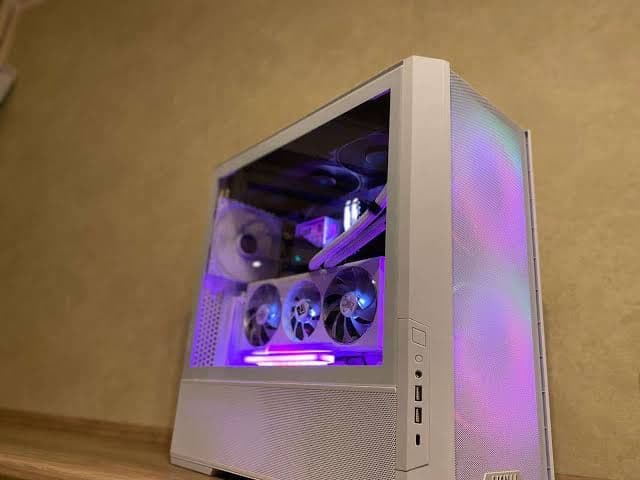 Rtx2070super 自作PC27-7 白いゲーミングPC - メルカリ