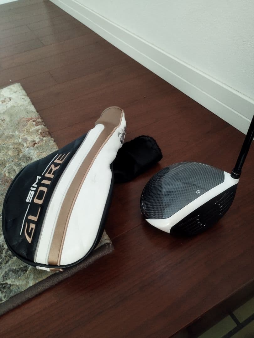 SIM GLOIRE(グローレ) ドライバー 10.5度　Sフレックス TaylorMade SIM GLOIRE ドライバー 10.5 SIMグローレ - メルカリ