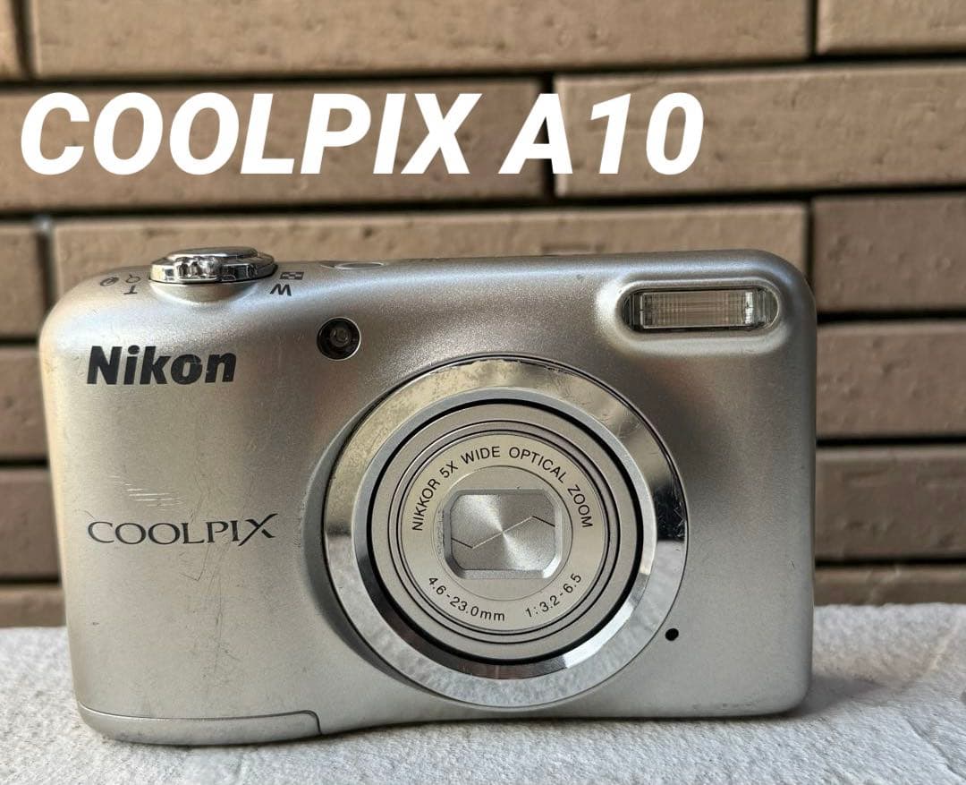 追加有り⭕️乾電池式【動作確認済】Nikon COOLPIX A10　シルバー Amazon | Nikon デジタルカメラ COOLPIX A10 シルバー 光学5倍ズーム
