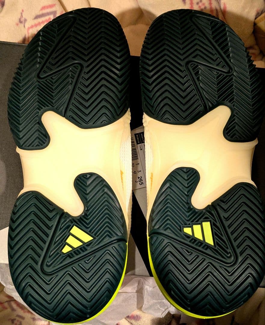 adidas バリケード 13 JH5129 26.5cm オフホワイト【新品