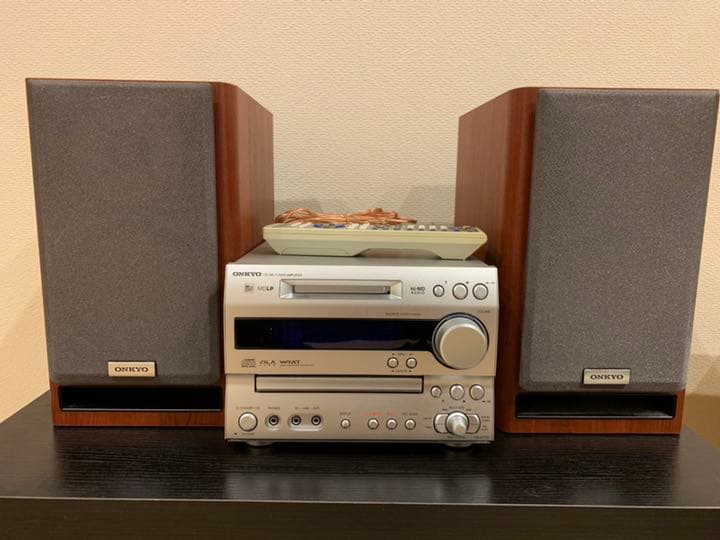 ONKYO CD/MDコンポ FR-N7TX ＆ D-N7TX - メルカリ