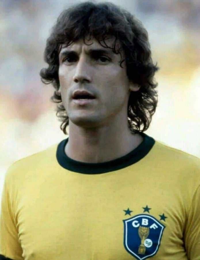 元ブラジル代表 オスカール氏のブラジリスFC(所有クラブ)サイン入