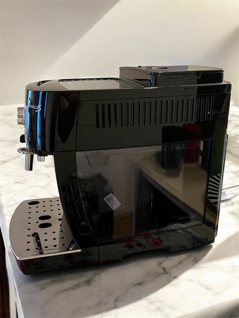 デロンギ マグニフィカS ECAM22112 KALDIキャニスター缶付 - メルカリ